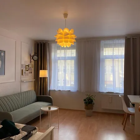 Modern & Cozy Leipzig-gohlis Homestay Leipzig